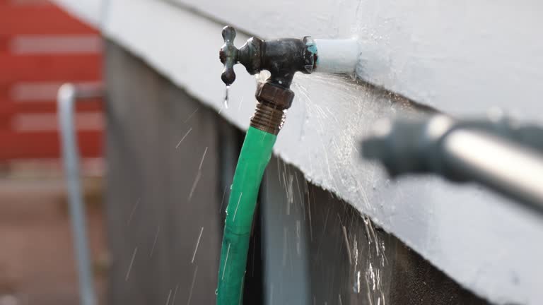 Affordable siding repair and maintenance services in Shorewood Hills, WI